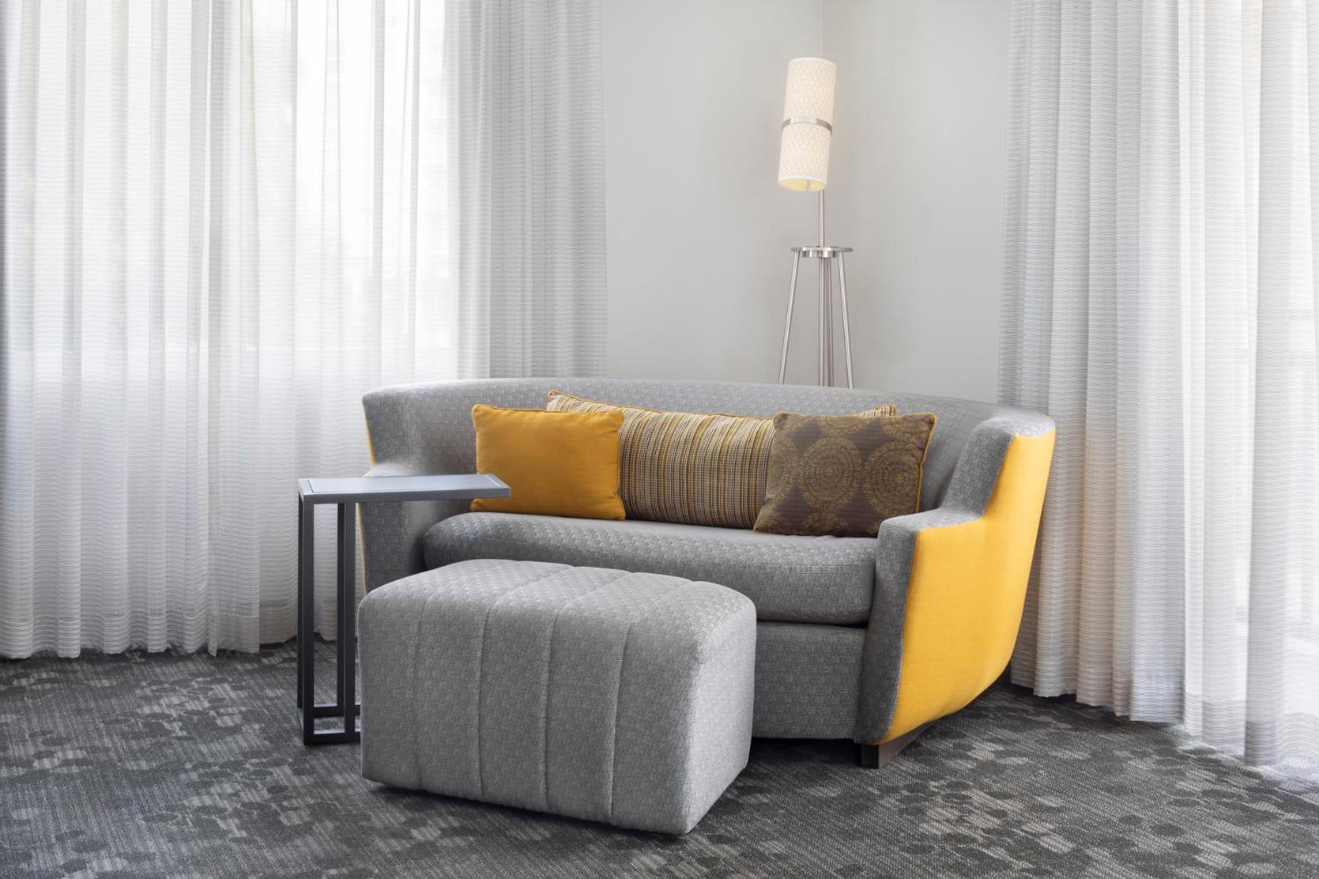 Courtyard Miami Dadeland Hotell Glenvar Heights Exteriör bild